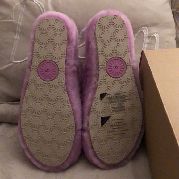 Ugg fluff yeah slides - Picture 7 of 7
